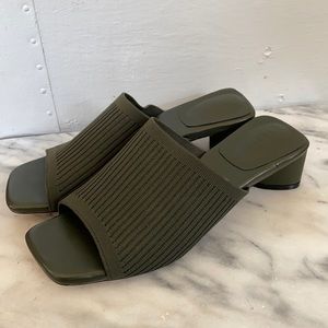 TIJN Katrin Knitted Mule Heels